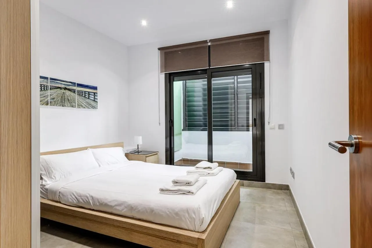 Urban Flats Vallirana Barcelona Apartment