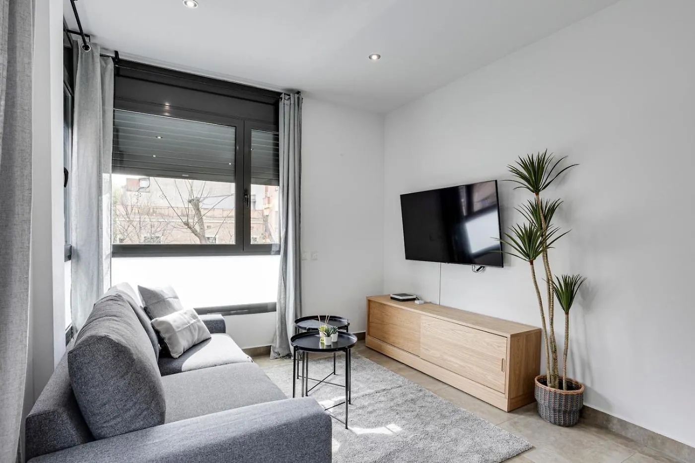 Urban Flats Vallirana Barcelona