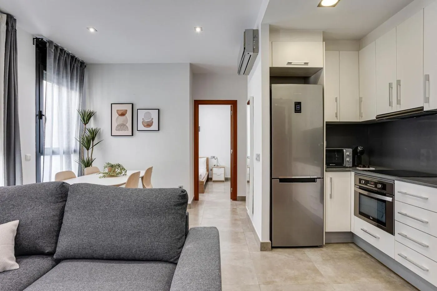 Urban Flats Vallirana Barcelona Apartment