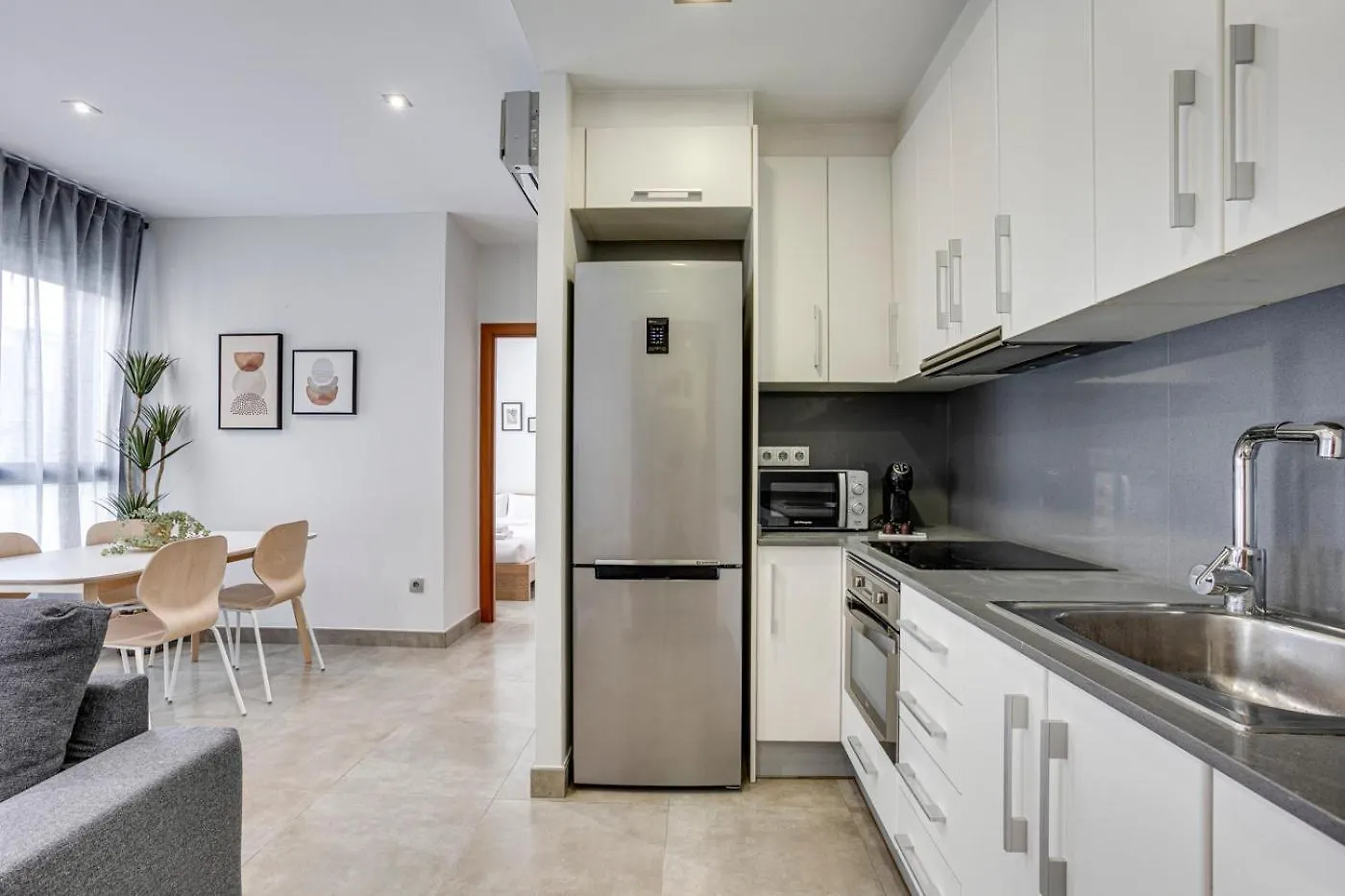 Urban Flats Vallirana Barcelona Apartment